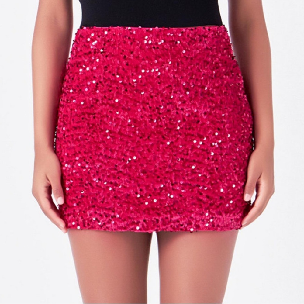 Endless Rose Women's Sequins  Velvet Skirt size medium‎ NWT